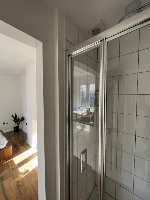 Studio In The Heart Of Londra Exterior foto